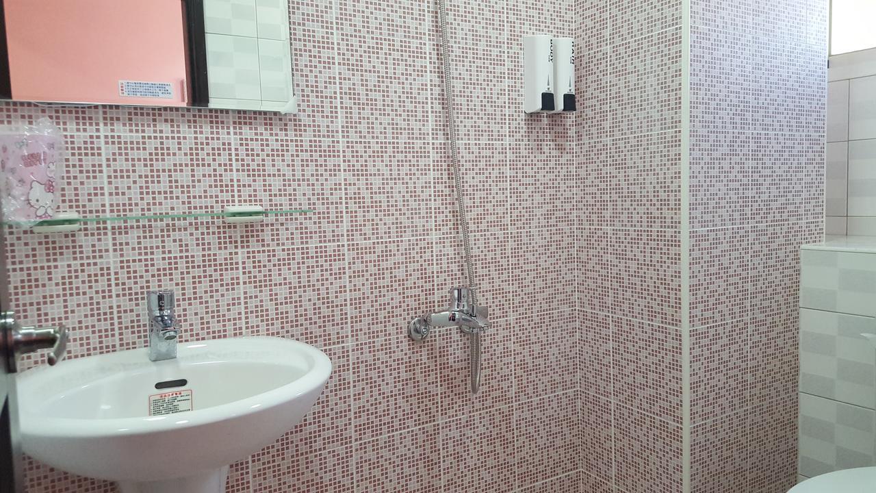 J. Home 高雄 外观 照片